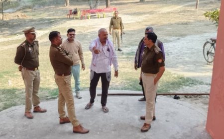 पुलिस अधीक्षक कुशीनगर श्री केशव कुमार के निर्देशन में आज दिनाकं 14.02.2026 को क्षेत्राधिकारी सदर श्री अजय कुमार सिंह द्वारा आगामी त्यौहार महाशिवरात्रि के दृष्टिगत थाना को0 पडरौना क्षेत्रान्तर्गत लमुआ मन्दिर पर व्यवस्था